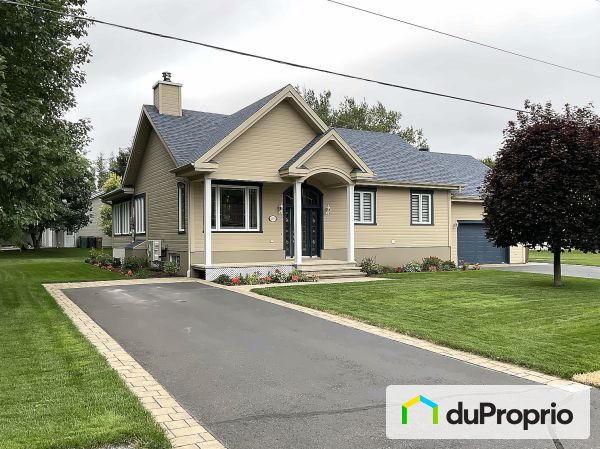 1695 chemin Terra-Jet, Drummondville (St-Charles-De-Drummond) for sale