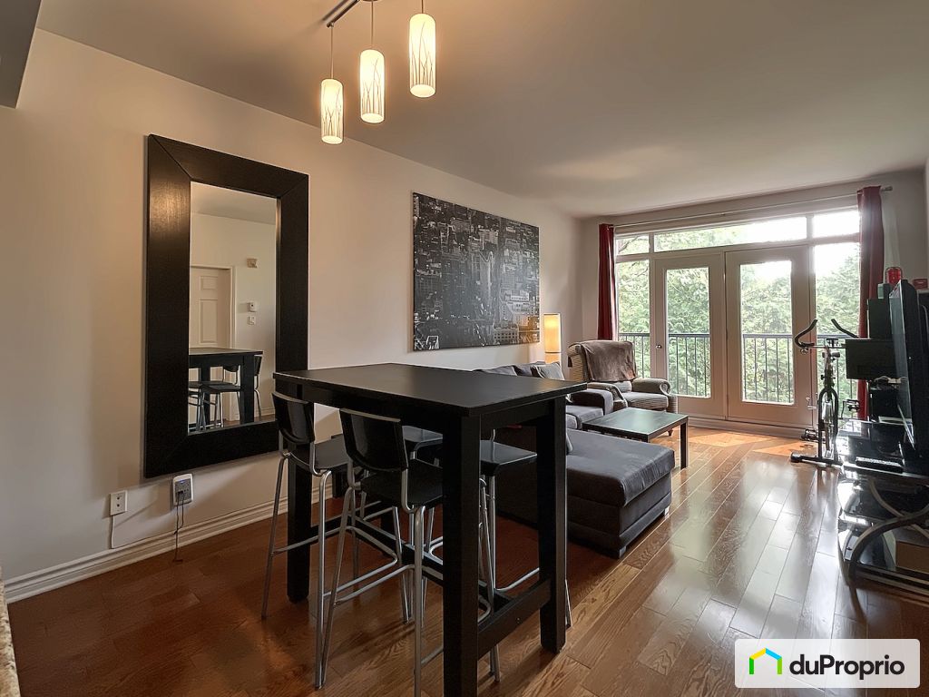 405 1210 Rue Saint Antoine Est — photo 3