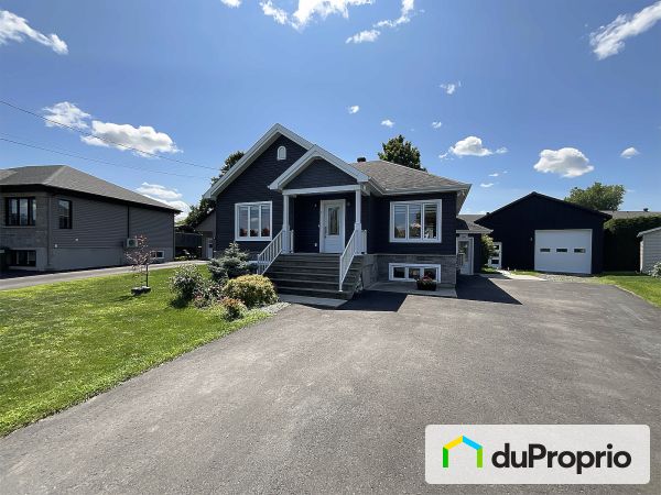 5 rue Laurence-Foisy, Victoriaville for sale