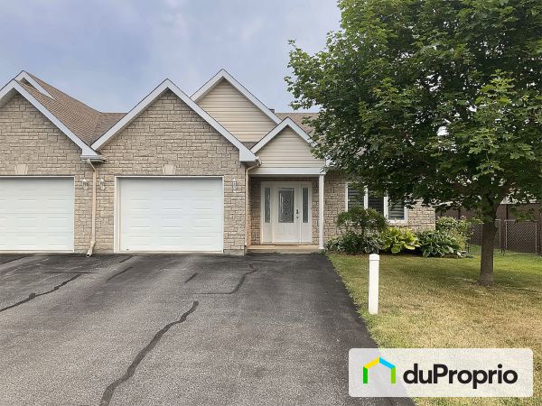 77, rue Élisabeth-Chauvin, Gatineau (Buckingham) à vendre