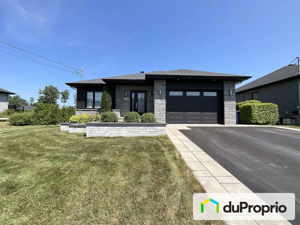 97 rue Du Domaine, St-Anselme for sale