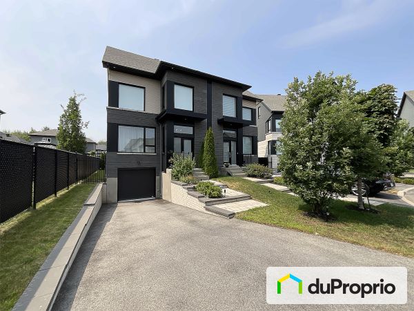 106 rue Racine, St-Constant for sale