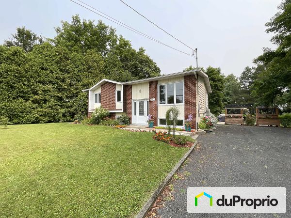 905 rue de l&#39;Église, St-Antoine-De-Tilly for sale