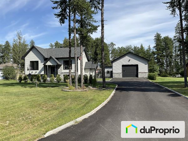 681 rue des Mélèzes, St-Honore-De-Chicoutimi for sale