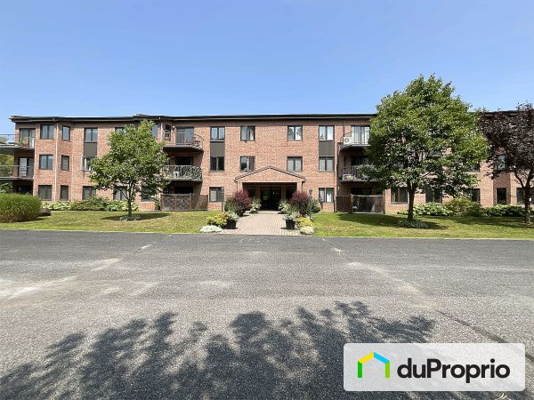 203-400, rue des Tilleuls, St-Bruno-De-Montarville à vendre