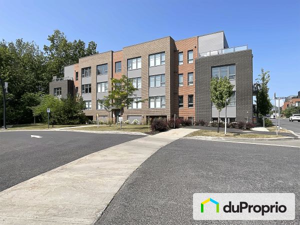 106-270 rue de l&#39;Harmonie, Delson for sale