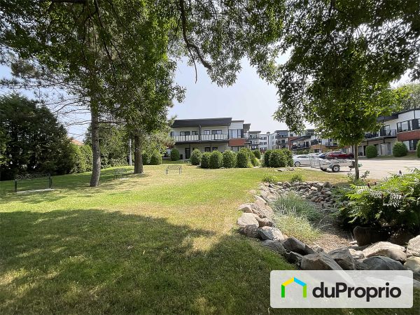 3-335, rue Saint-Jean-Baptiste Est, Rimouski (Rimouski) à vendre