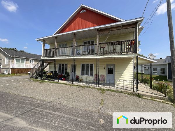2-4-6-8-10, rue Saint-Pierre, Squatec for sale