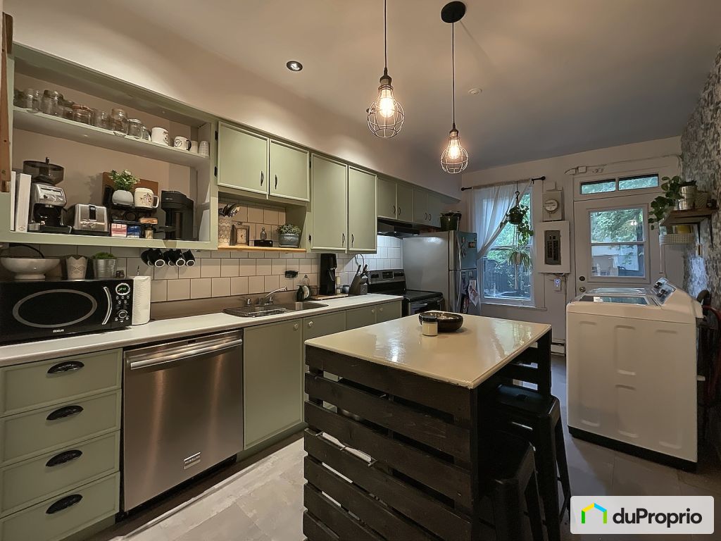 4706 Avenue Des Erables — photo 2