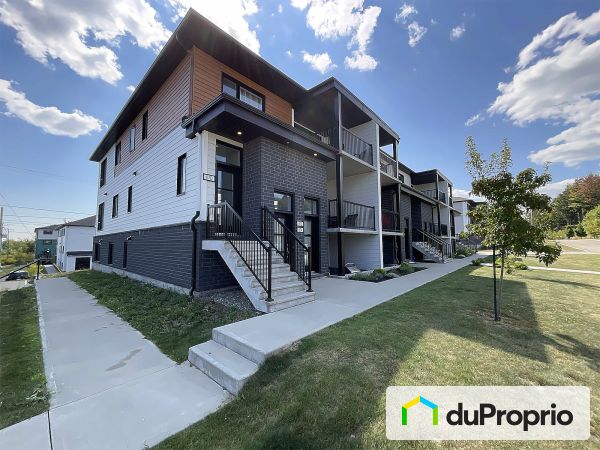 870 rue du Gisement, Sherbrooke (Mont-Bellevue) for sale