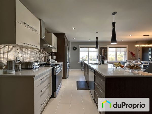 404-180 rue Bohemier, Mascouche à vendre