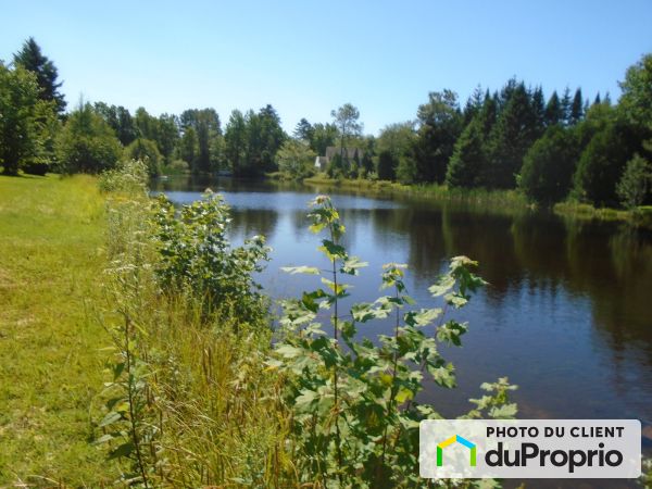 Propriété vendue à Ste-Catherine-de-la-JC