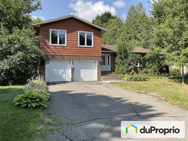 Front Yard - 259 rue de la Clairière, Rosemère for sale