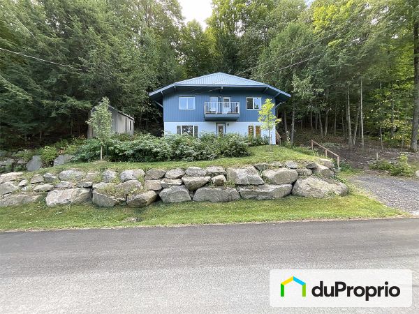 135 rue de Stanstead, Bromont for sale