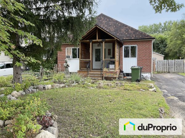 587, avenue Constant, Boisbriand à vendre