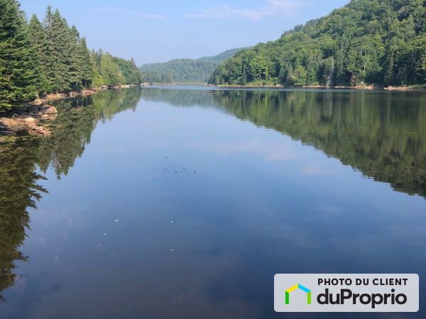 chemin des Dolomites, St-Adolphe-D&#39;Howard for sale