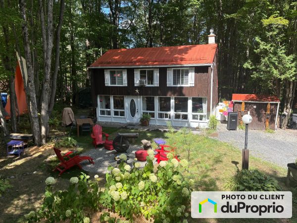 14 rue des Pruches, Orford for sale