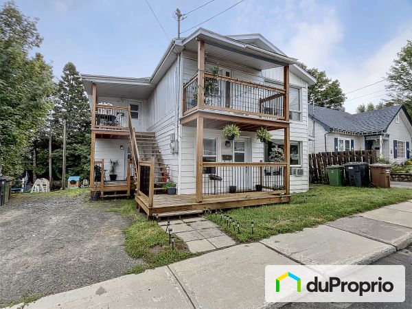 66-66A, rue Saint-Venant, Ste-Agathe-Des-Monts for sale