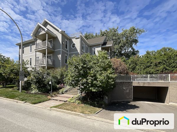 203-80, rue Surprenant, Ste-Catherine à vendre