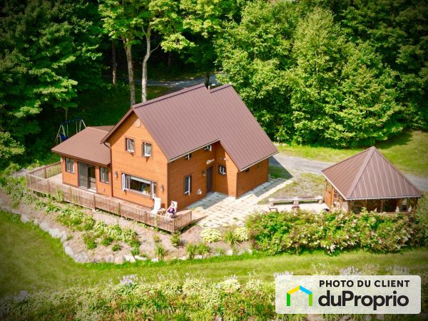 Vue aérienne - 221, 1er Rang, St-Sebastien-De-Frontenac à vendre