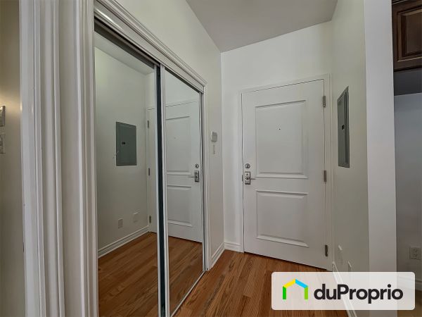 108-205, boulevard Henri-Bourassa Ouest, Ahuntsic / Cartierville à vendre