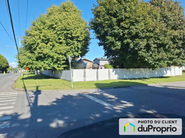 364 rue Saint-Thomas, Salaberry-De-Valleyfield for sale