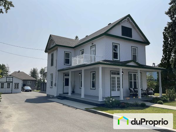 1270 rue Notre-Dame, Lavaltrie à vendre