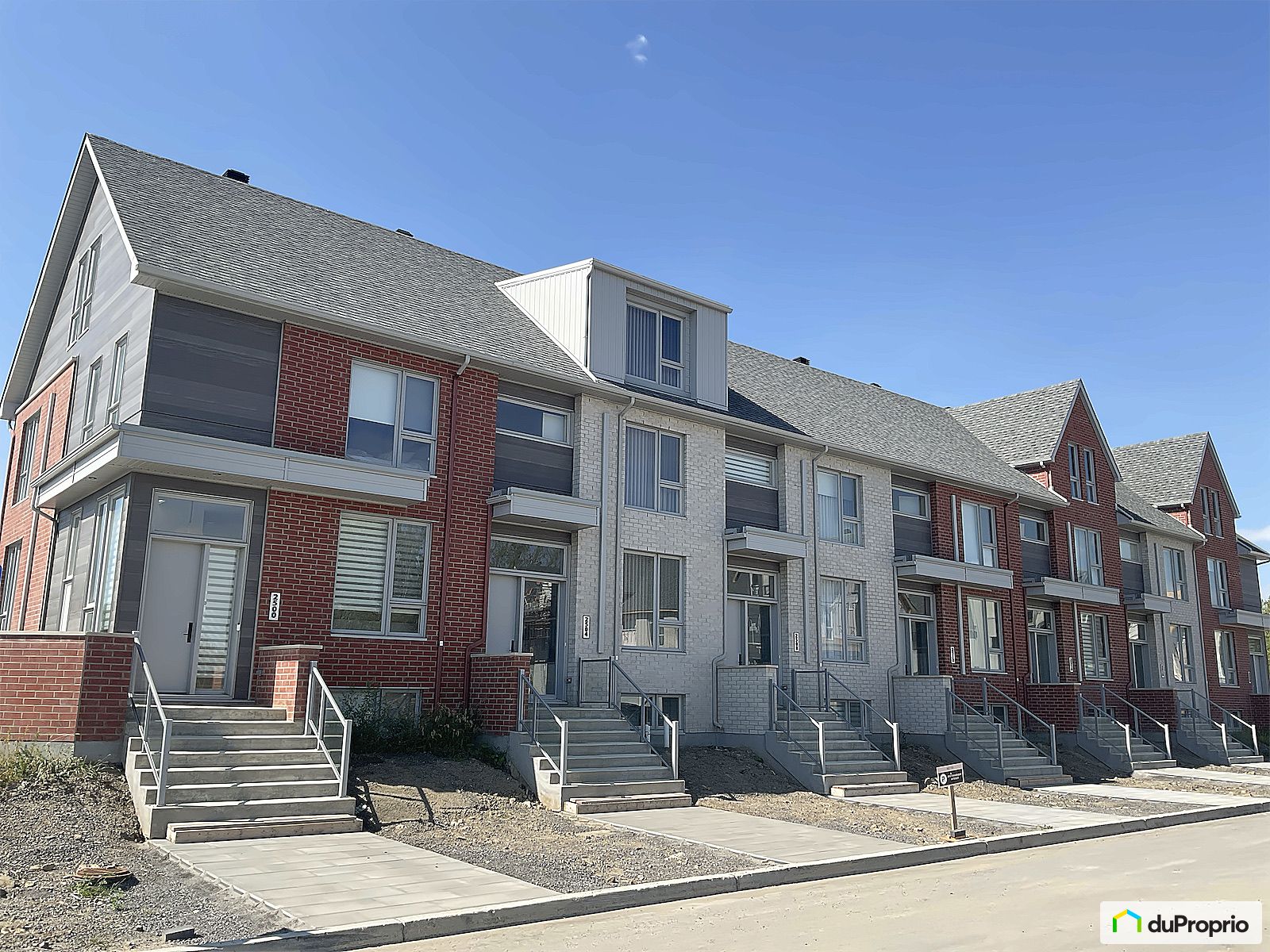 1000 Avenue Des Bois — photo 2