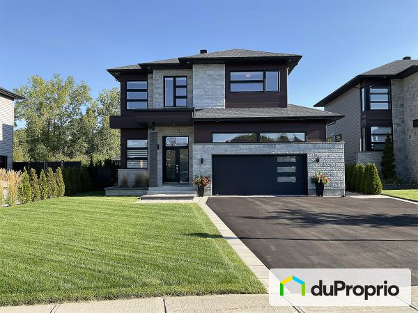 123, avenue du Littoral, St-Paul à vendre