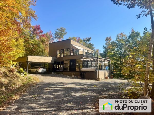 Entrée - 740 montée de l'Adret, Ste-Adèle à vendre