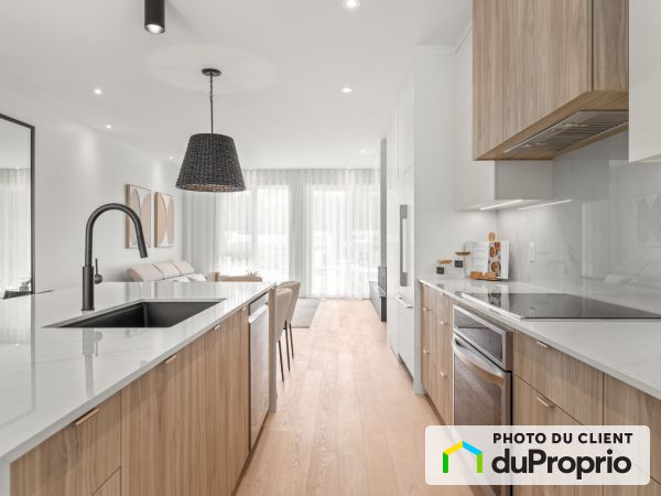 KÖS-540 rue Alexis-Chicoine, Ste-Julie à vendre