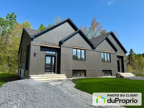 rue Raymond, Drummondville (St-Nicéphore) for sale