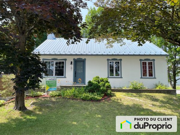 781 avenue des Cerisiers, St-Jérôme (St-Antoine) for sale