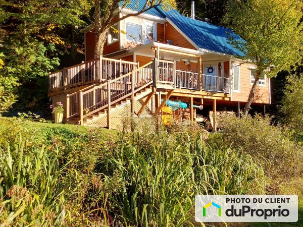 1014 route Philomène-Thibodeau, St-Alban for sale