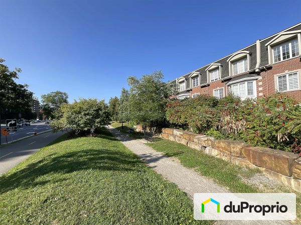 205-2177 boulevard Thimens, Saint-Laurent for sale