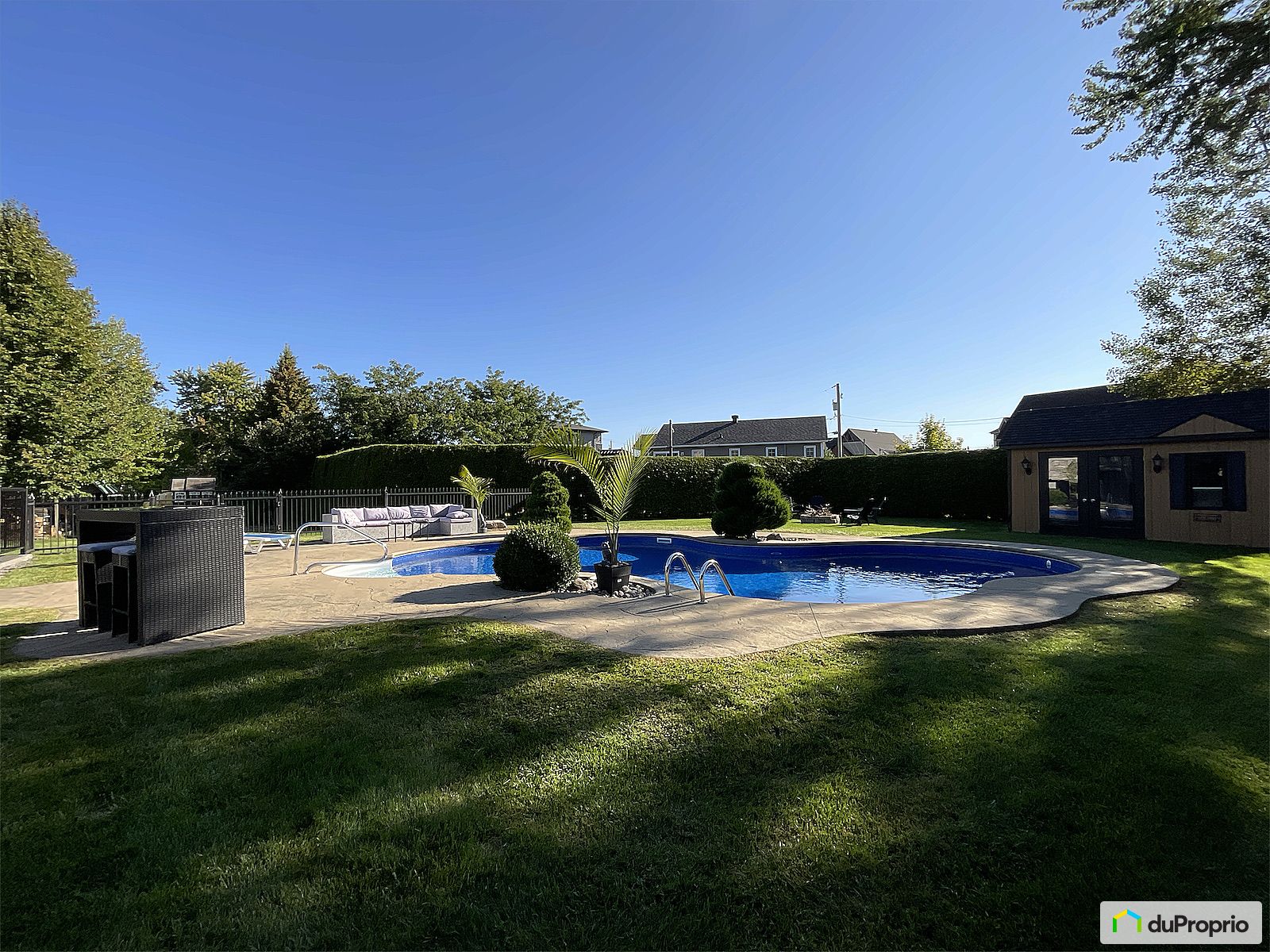 415 Rue Principale — photo 1