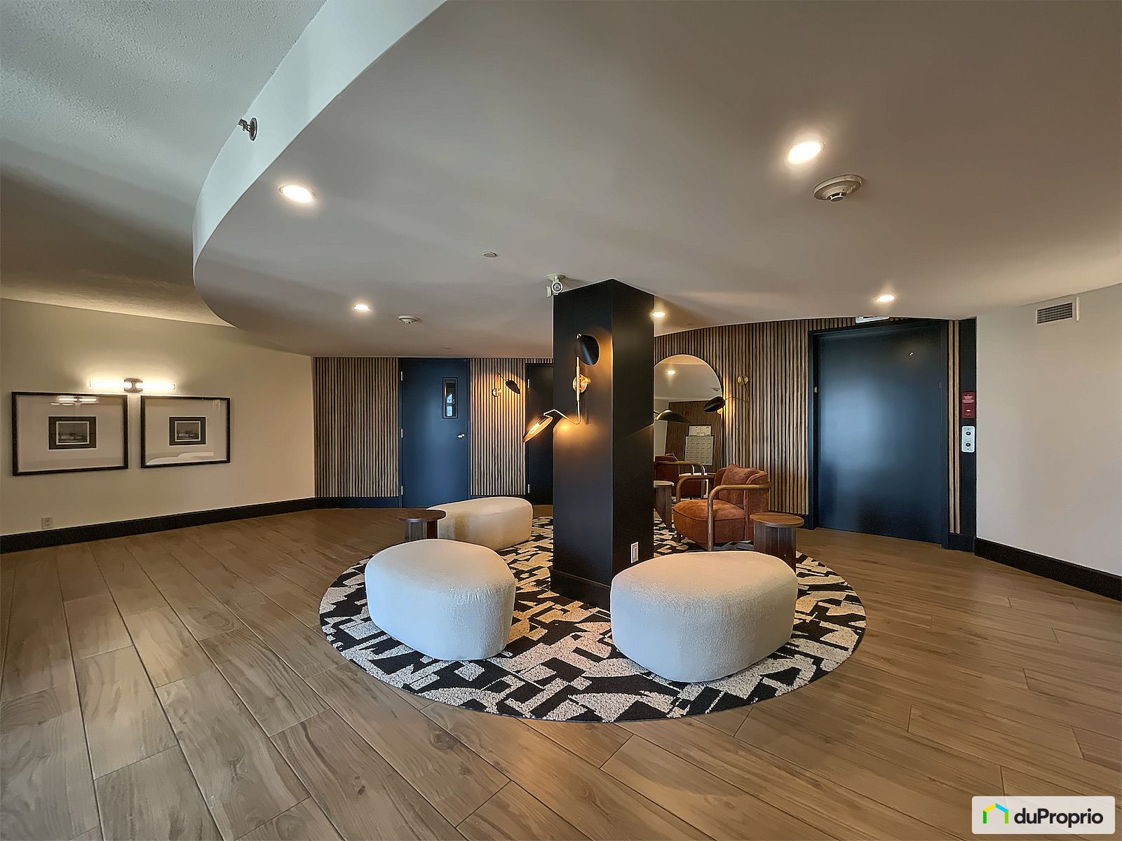 303 6320 Rue Saint Laurent — photo 2