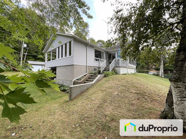 679, chemin du Lac Henault nord, Mandeville à vendre