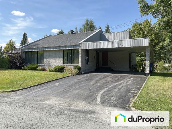 1185 1e Avenue Ouest, St-Côme-Linière for sale