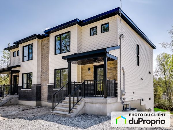 B-6, rue de l&#39;Altitude, Val-Des-Monts à vendre