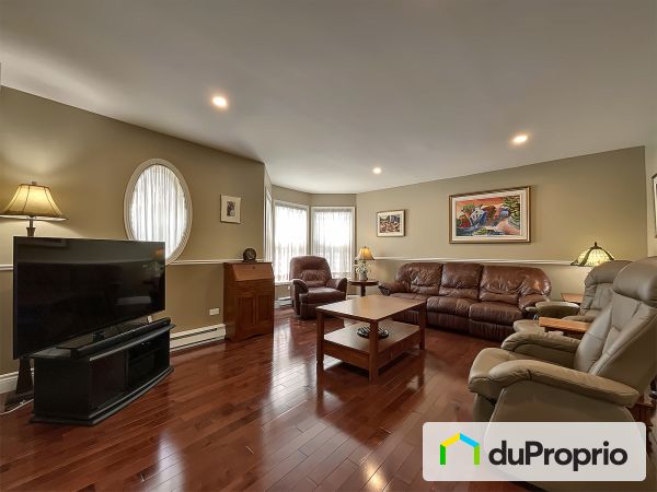 Living Room - 283 rue Alphonse-Bolduc, St-Romuald for sale
