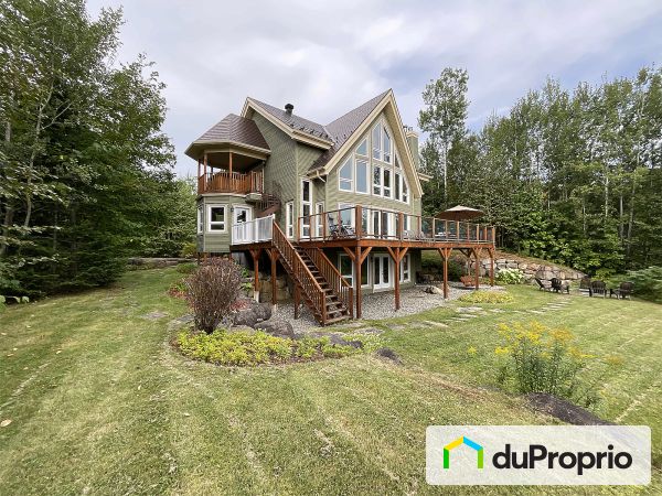 10, chemin du Plateau, Petite-Rivière-St-François à vendre