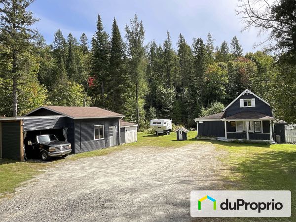 608 rue de la Pisciculture, Mont-Blanc (St-Faustin-Lac-Carré) for sale