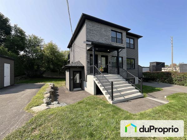 2-4-6, rue Jeanne Mance, Granby à vendre