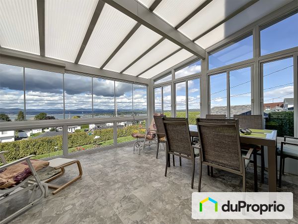 Sunroom - 717 rue des Voitures-d&#39;Eau, Lévis for sale