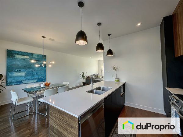 Cuisine - 709, rue Isola-Comtois, Ste-Julie à vendre