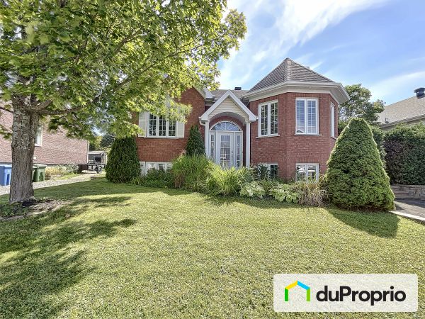 Propriété vendue à Charlesbourg (ND-Des-Laurentides)