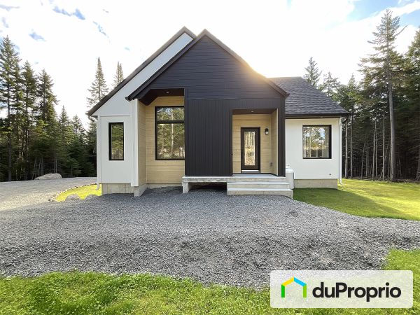 4 rue du Genévrier, Ste-Marguerite-Du-Lac-Masson for sale