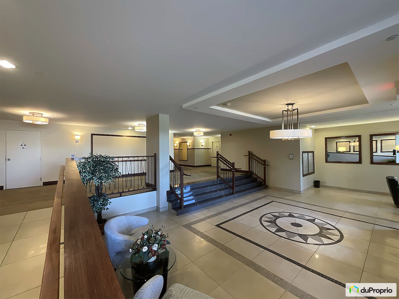 607 6850 Boulevard Henri Boura — photo 3