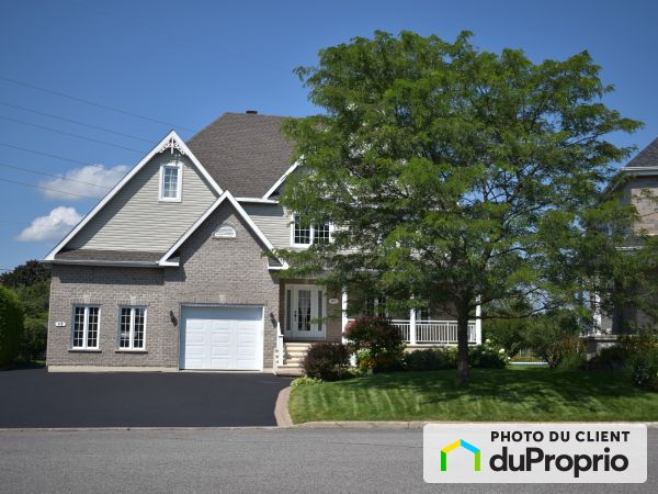 67, rue des Éperviers, St-Basile-Le-Grand à vendre